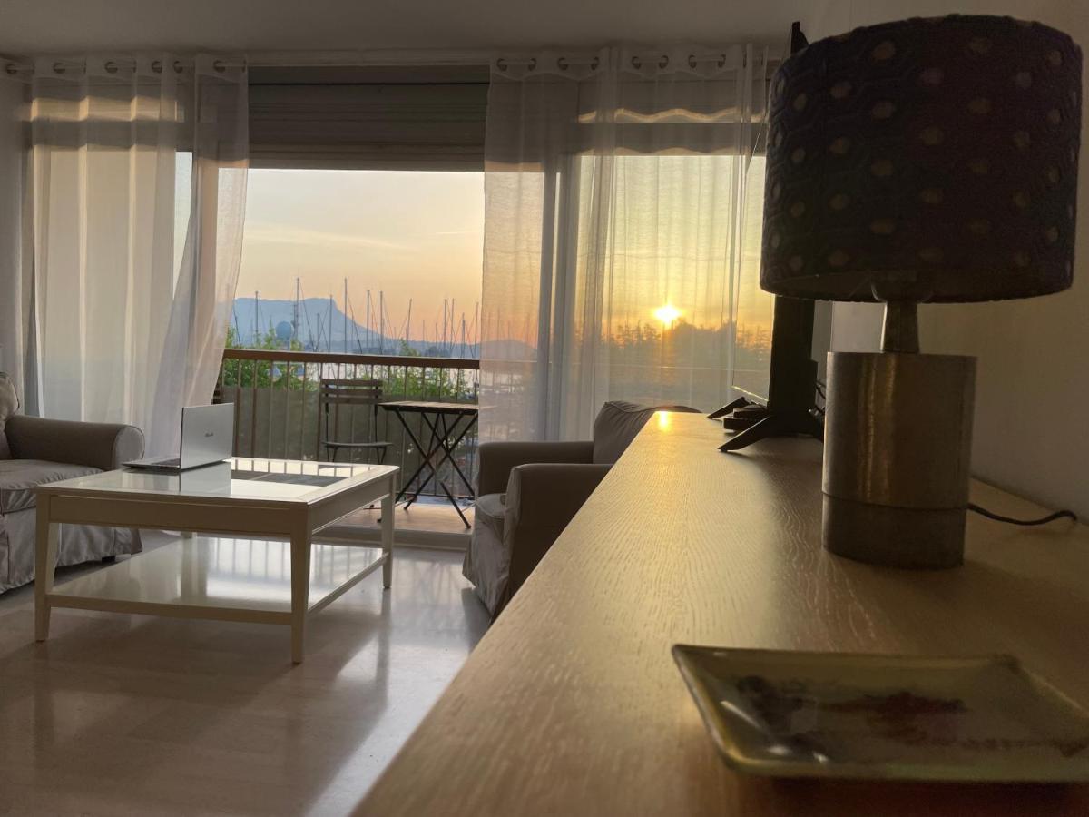 Appartement Les Pieds Dans L'Eau แซ็ง-ม็องดรีเย-โซร์-แม ภายนอก รูปภาพ